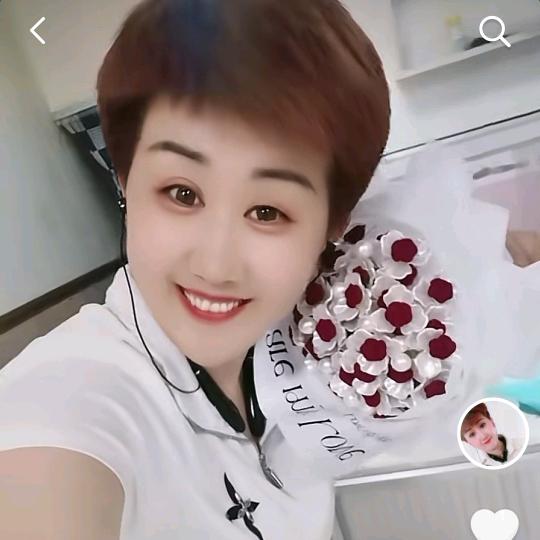 凉皮妹🌹