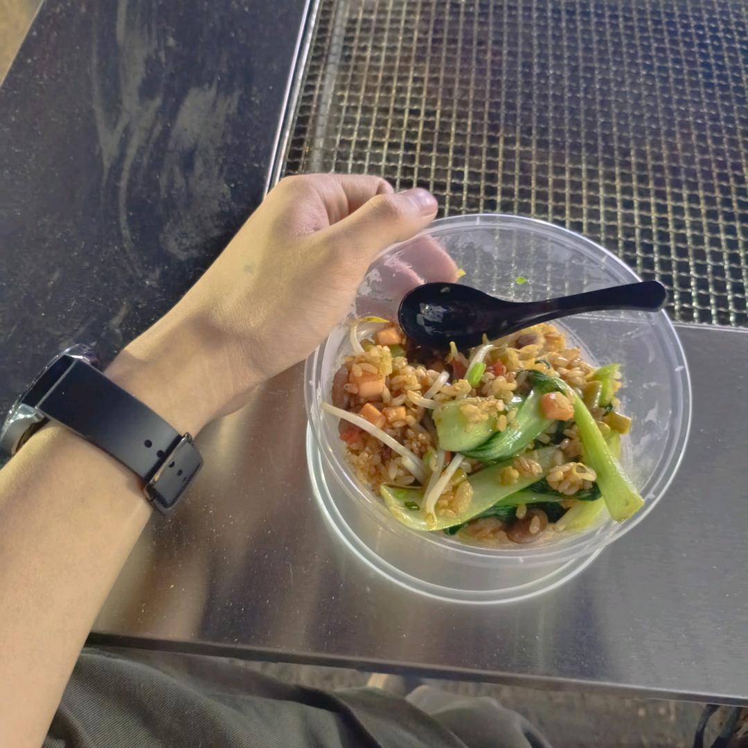 小小伍