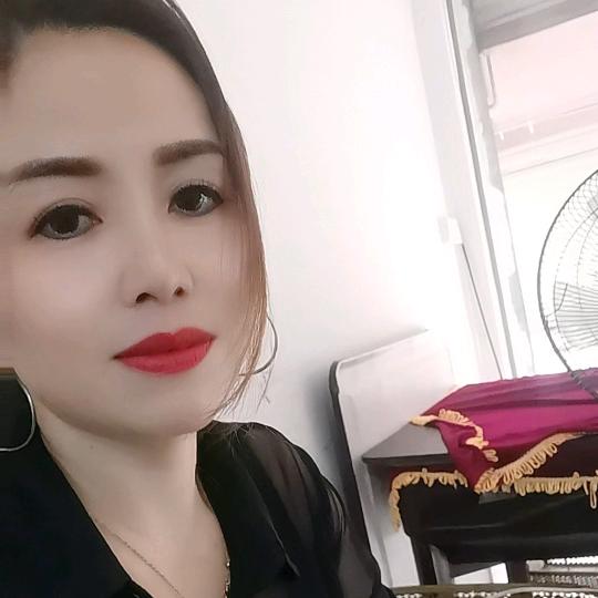 💞এۣএ᭄小黄꧔ꦿএ᭄❤️