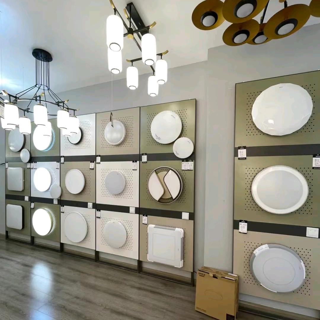 谷桂辰雪灯具精品