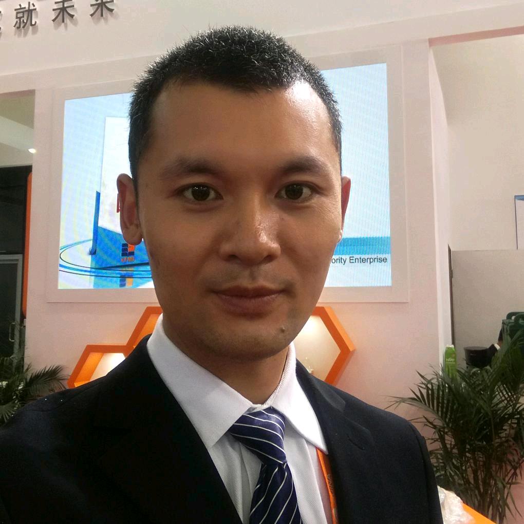 兵哥训犬