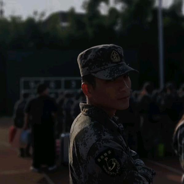 陈 大 叔