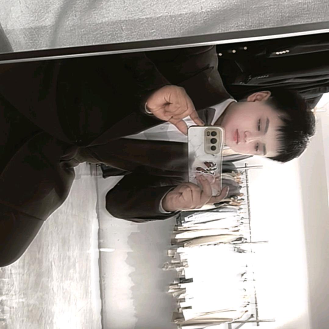 甜奶盖的 小泰迪