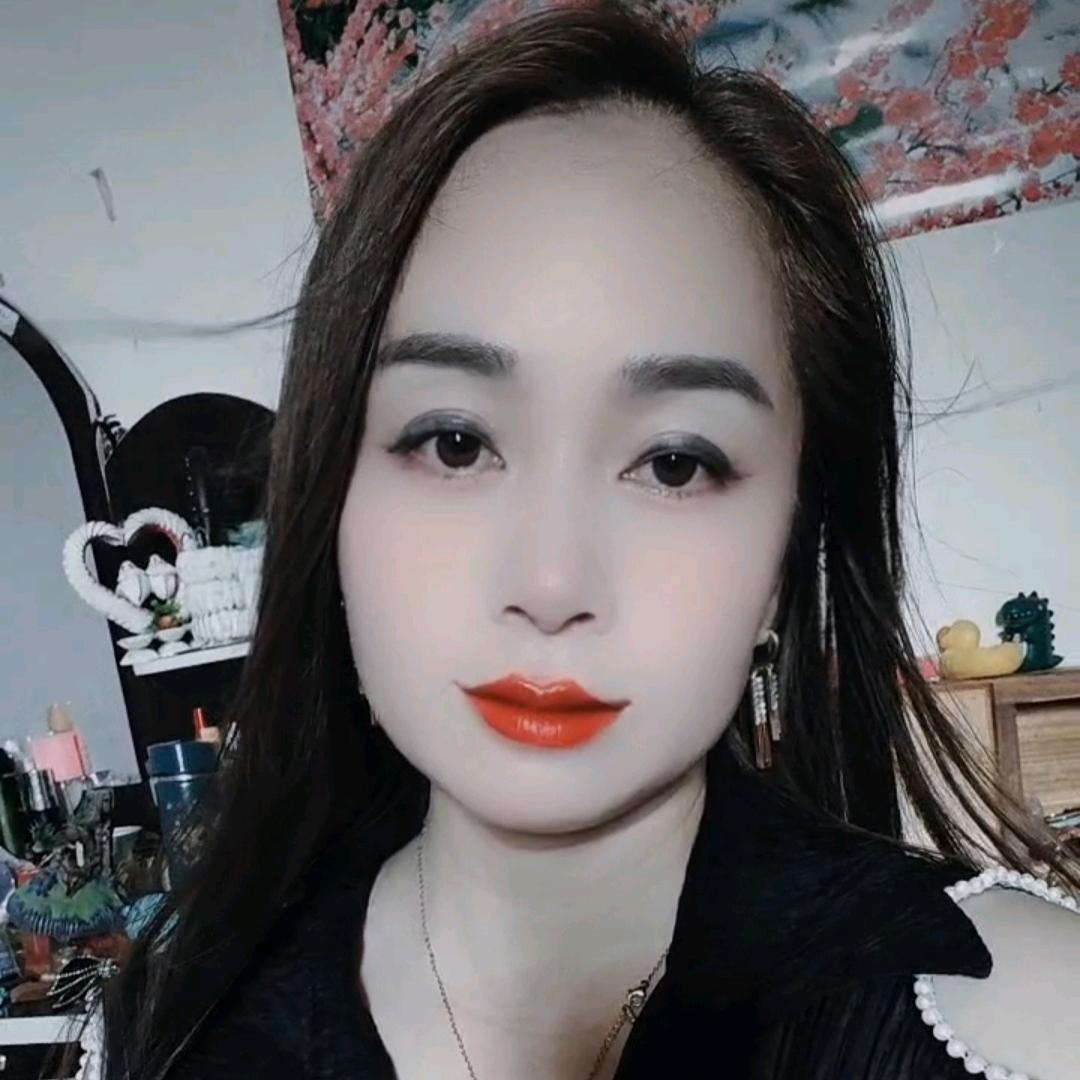 💅采菊东篱下💅