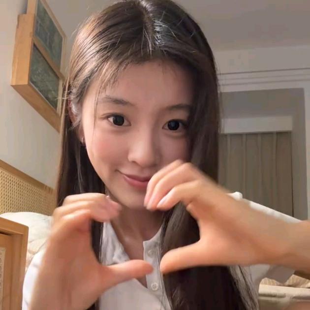 肉肉女孩