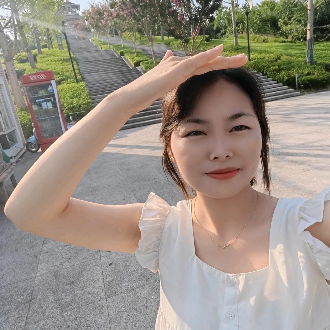 李妹儿（公园小卖部）