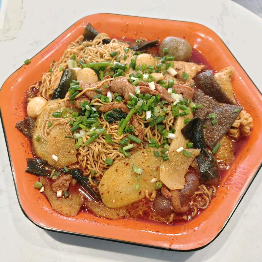 武穴市张亮麻辣烫餐饮梅川店