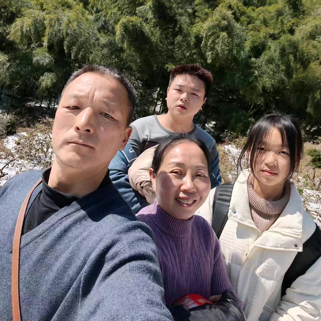 家家福环保竹炭厂价直销