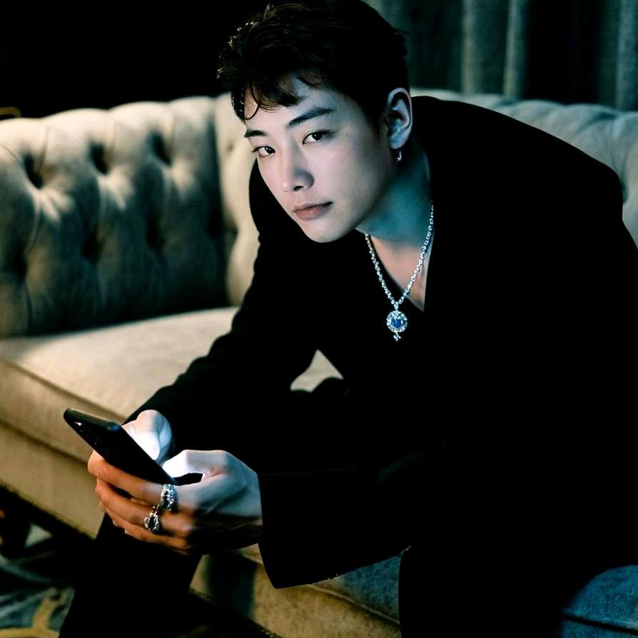 ᅟᅠ      离