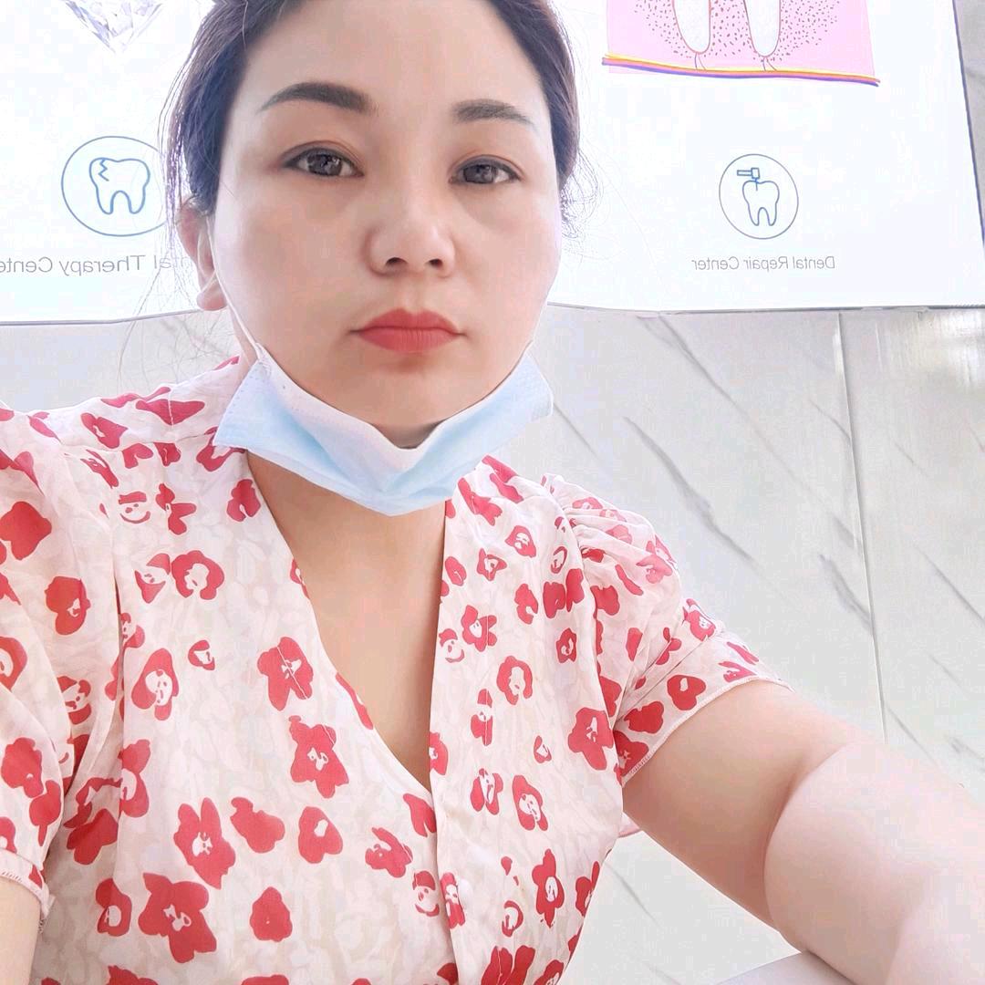 独来独往单纯女人
