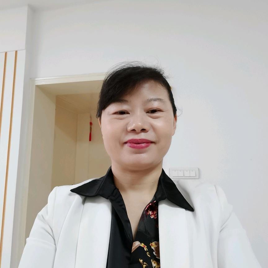 桦桦姐