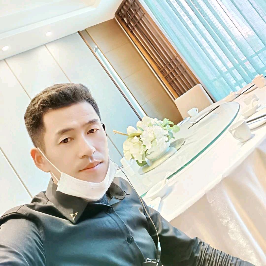 喂: ...李老板