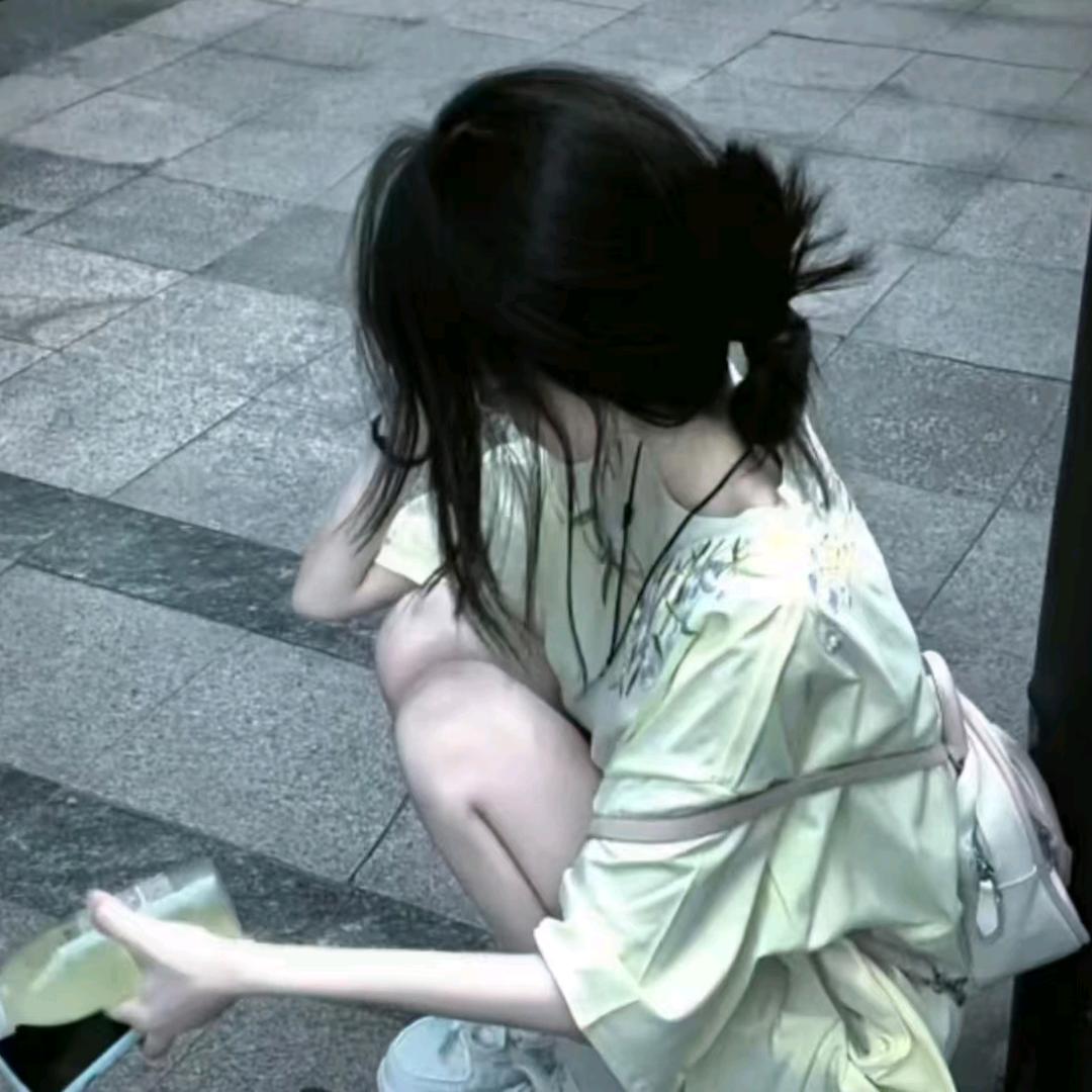 讨厌在下雨说爱