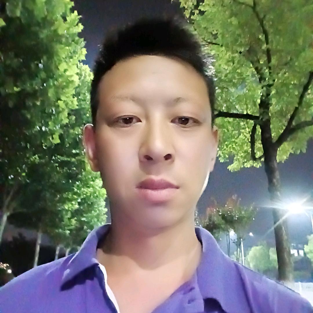 莫期💞少年一时穷