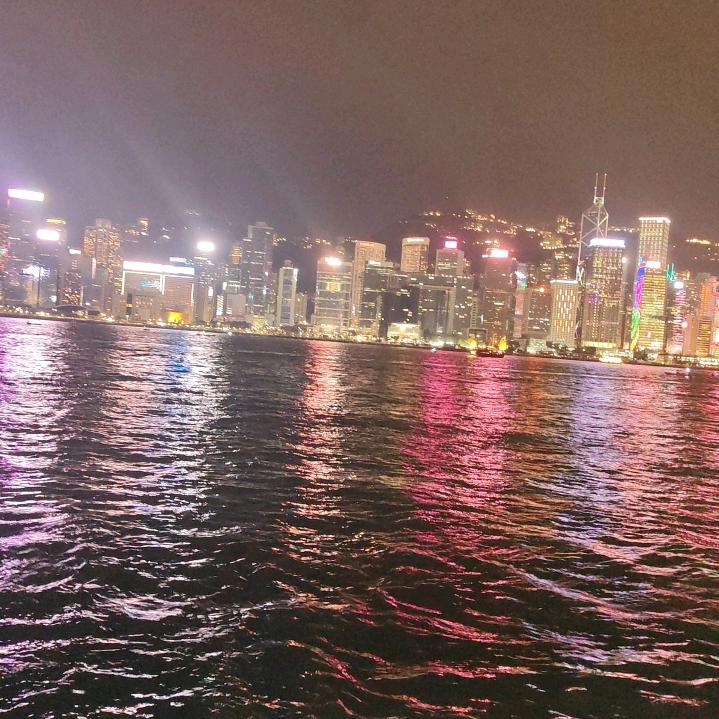 深夜港湾