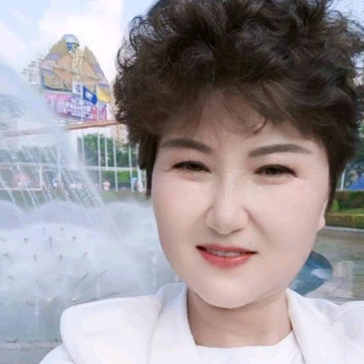 周汉萍