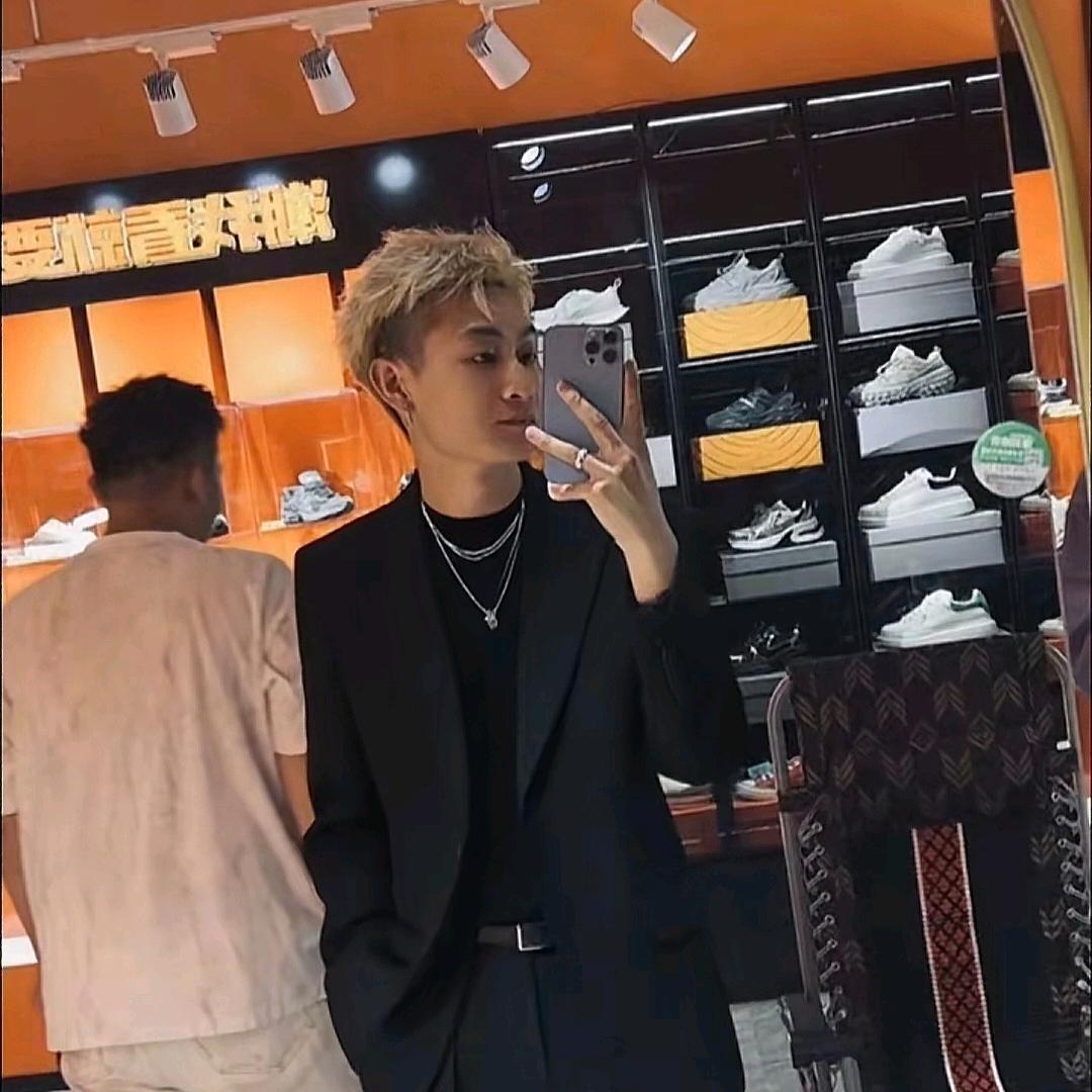 王🌾🍬🏠🎭
