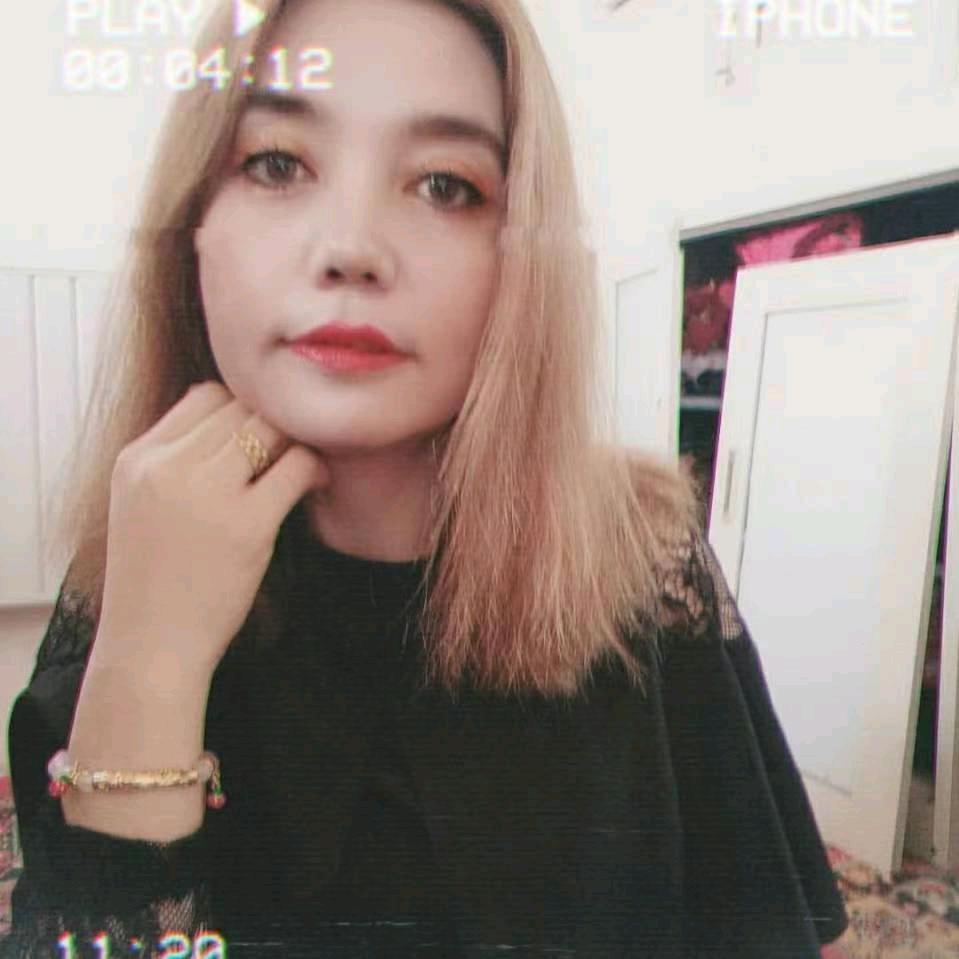 阿曼古丽。阿卜力米提