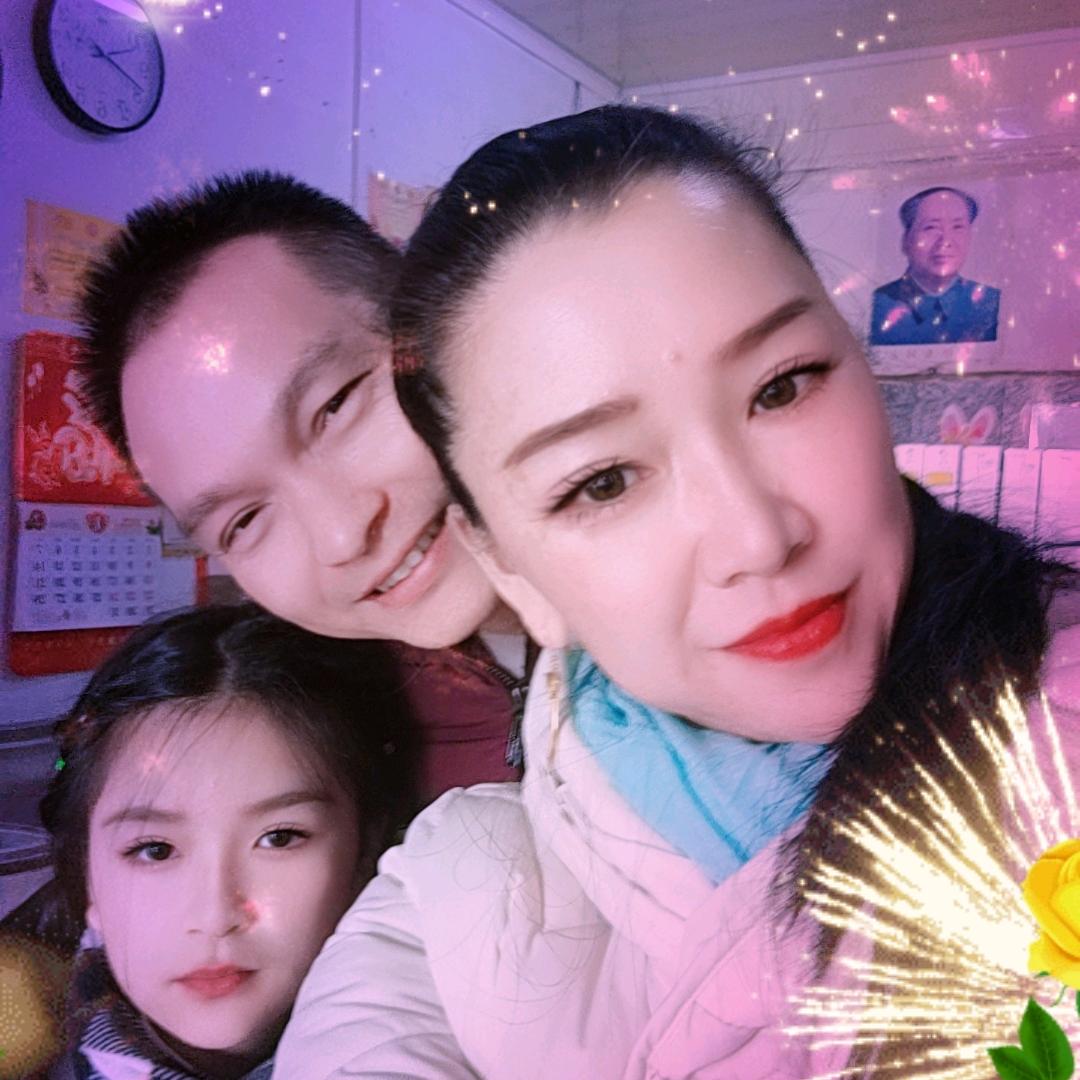 燕子成群飞