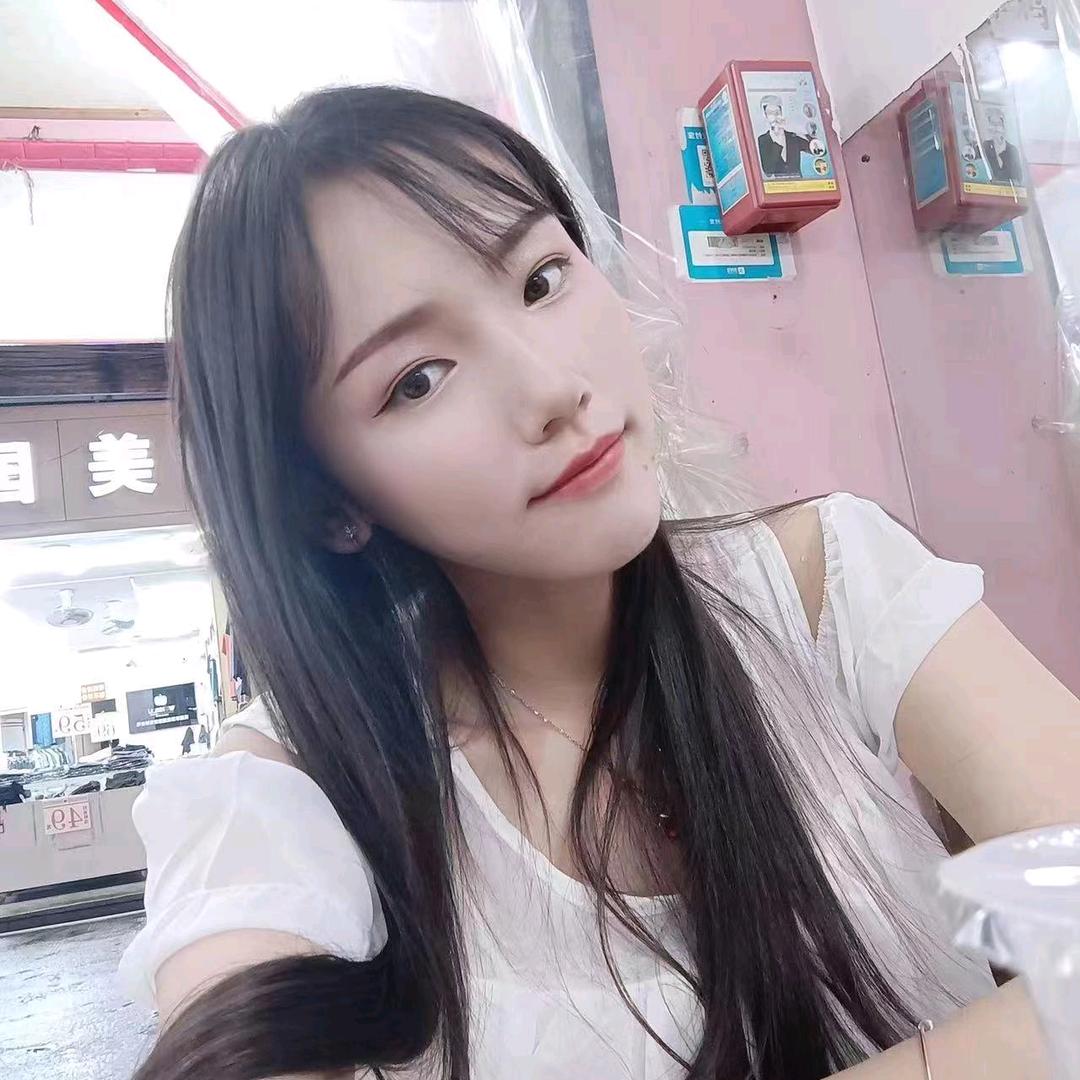 杨静怡