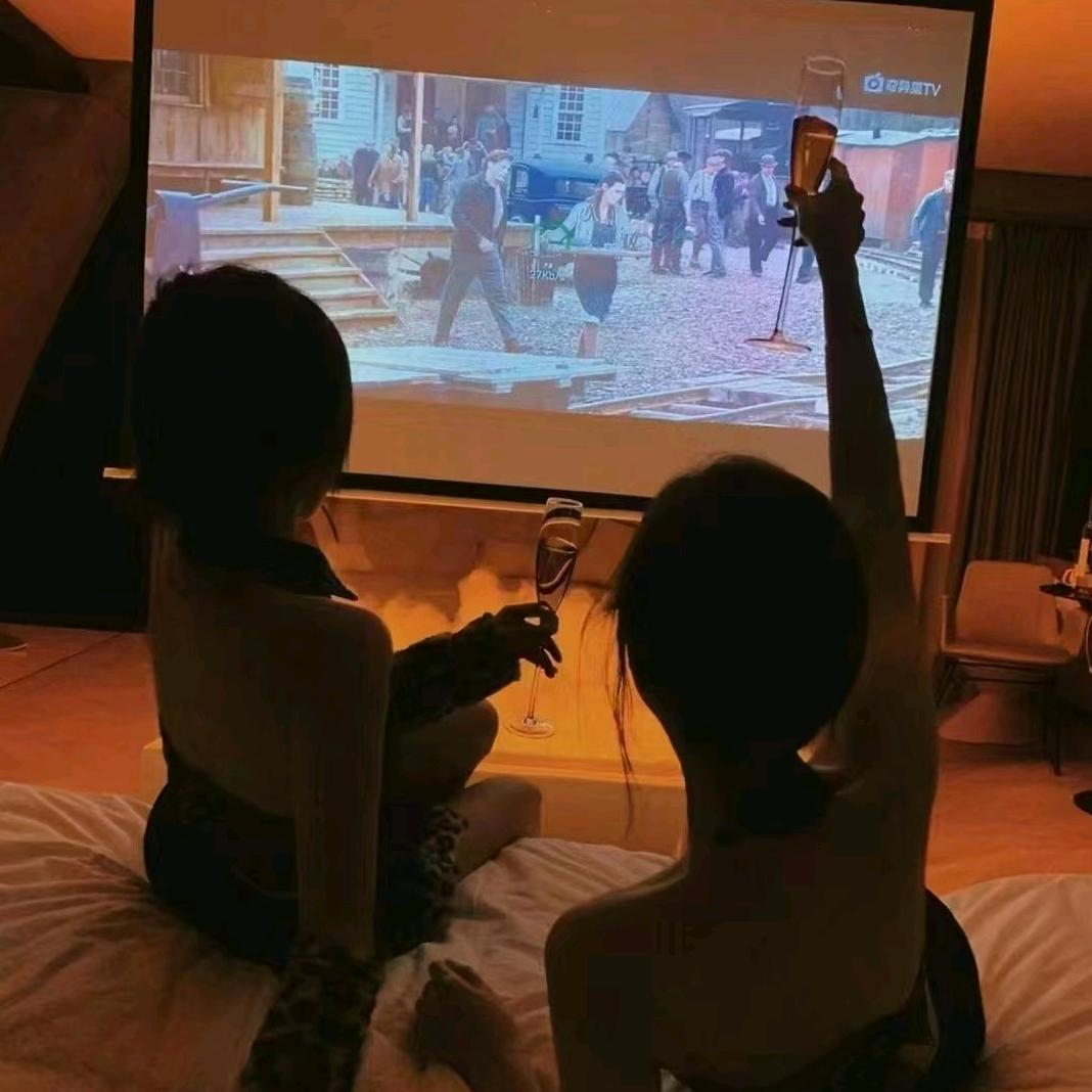 热恋私影互动体验馆