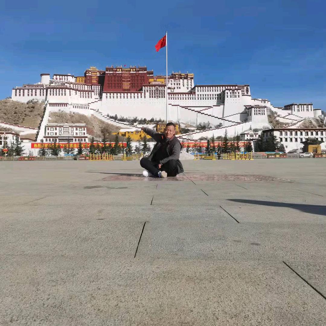 崔哥，《来泗洪东方明珠菜场南门口买肉找我