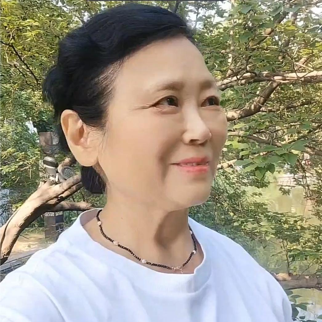 玫瑰花🌹每晚18点28开播