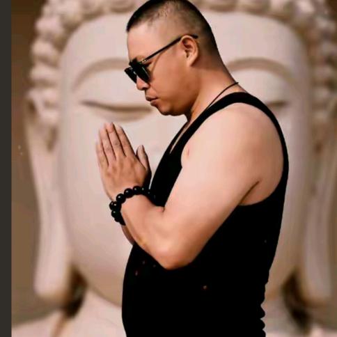 🚬ᩚ一᭄༊介⃨俗人⃨࿐