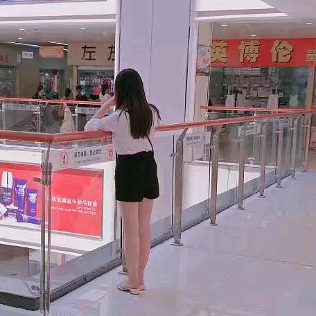 浅浅的笑，稳稳的过