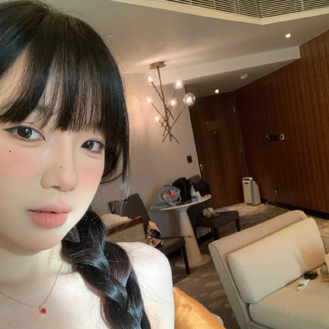 榴莲爱吃蜜柚
