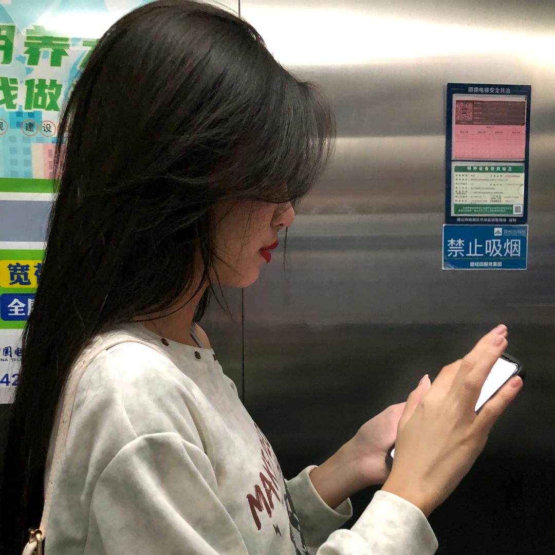 佳佳🐷