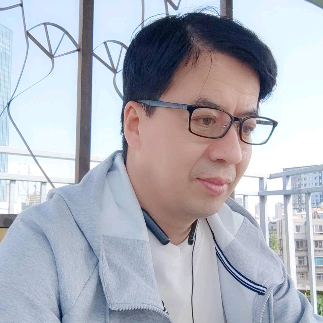 快乐的豆豆叔