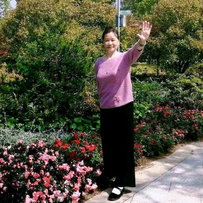 龙坪，知足常乐，平安是福！