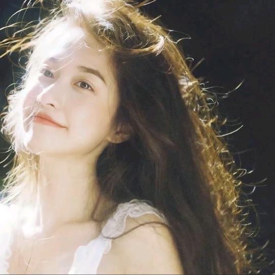 ❧山有木兮木有枝❦