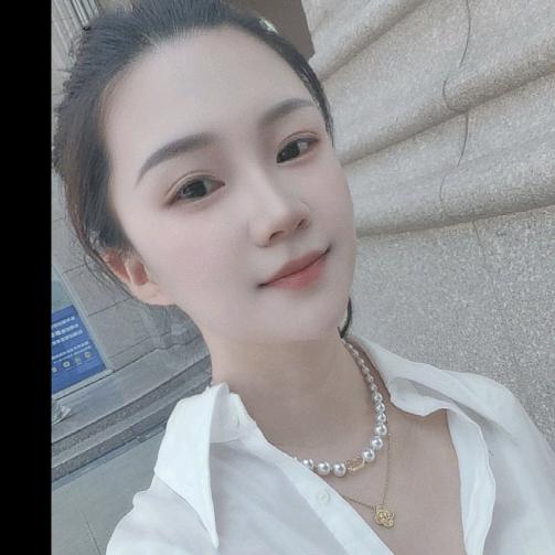 倩💋