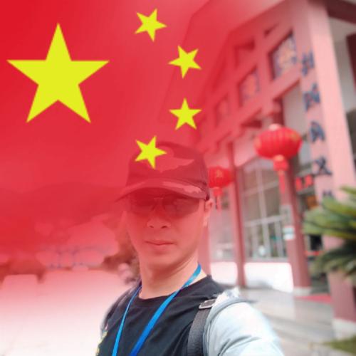 花为什么这样红