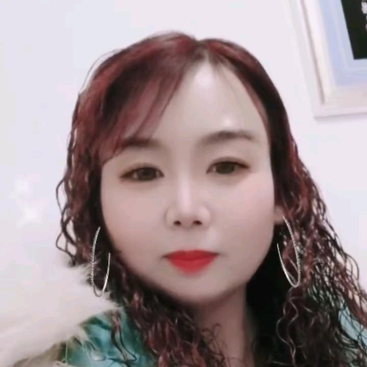 小河雅诗诺菲女装