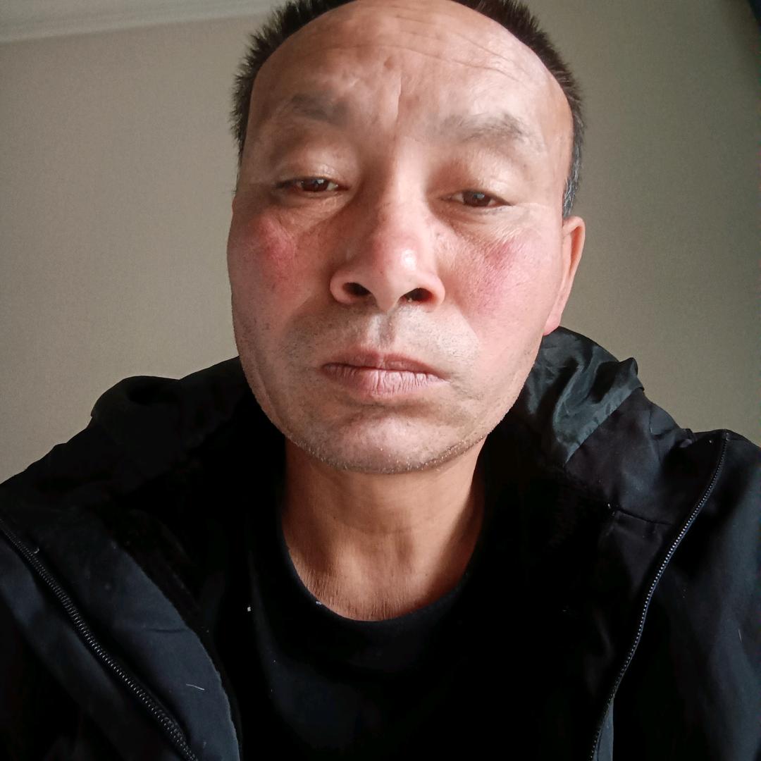 何金伟