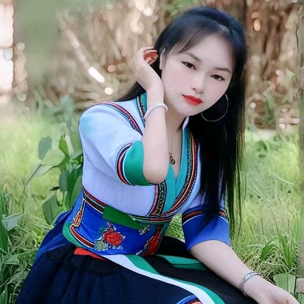 娟巾辰