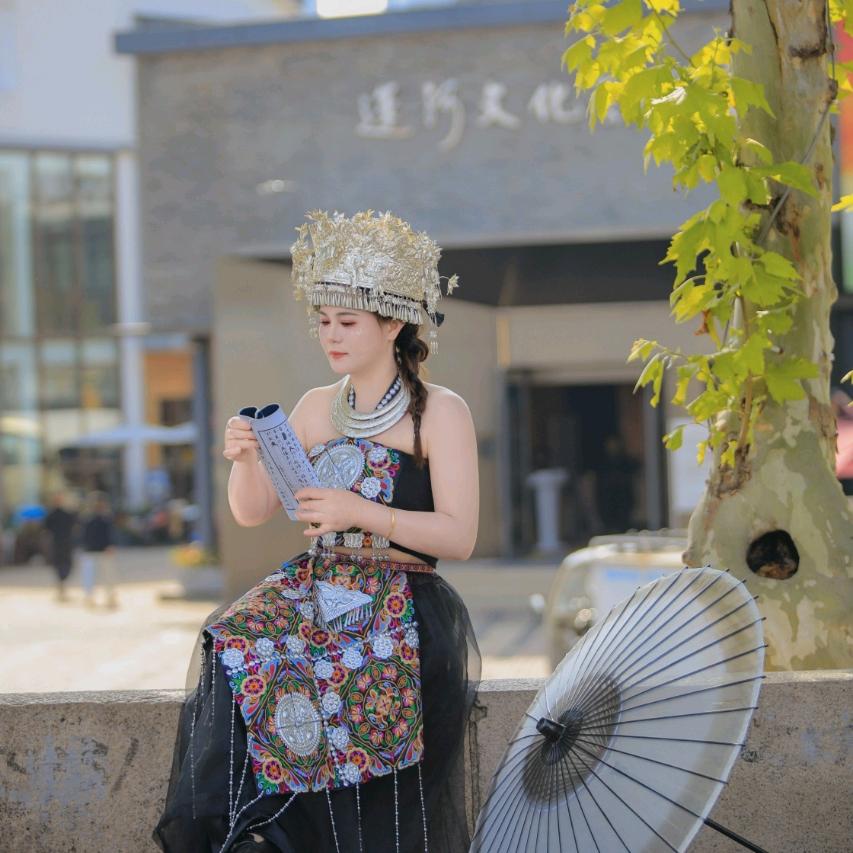 想想自己，曾经也是一个开心、好玩、认真生