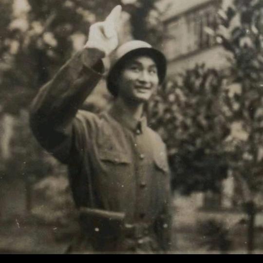黄忠宝