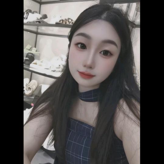 [奉新商贸步行街]月芽儿👠👢