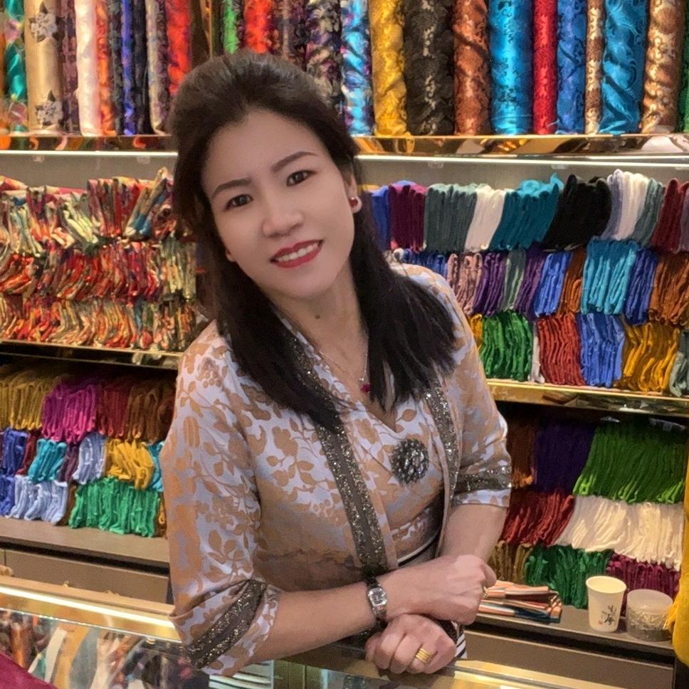 Qu.Zhen.🌺🌹🌻