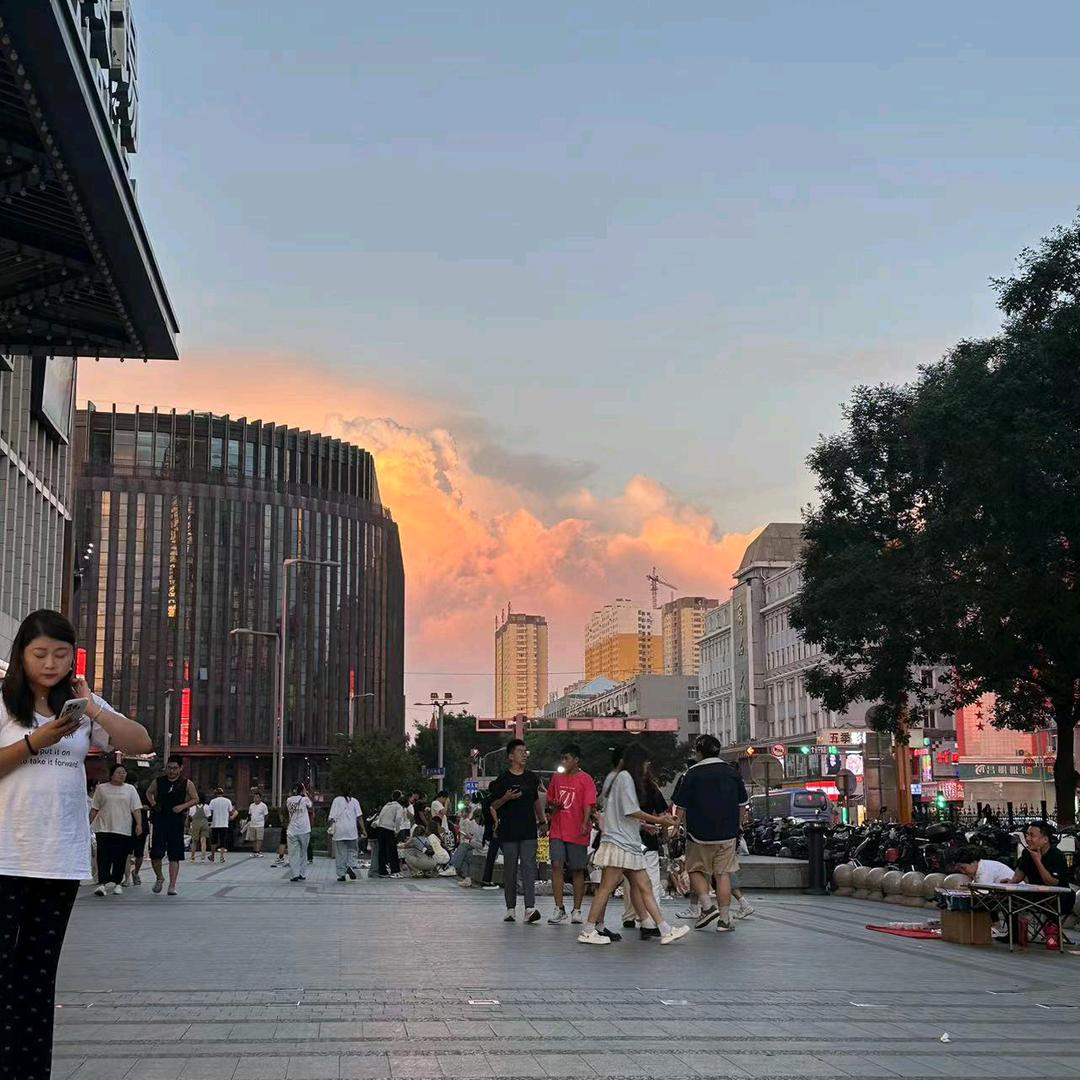 自由 平等 公正 法治 爱国 敬业