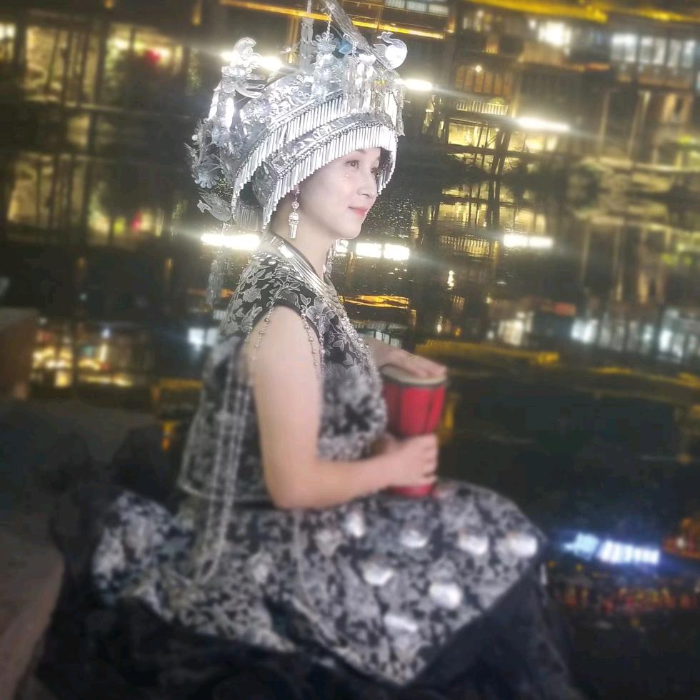 飞歌妹
