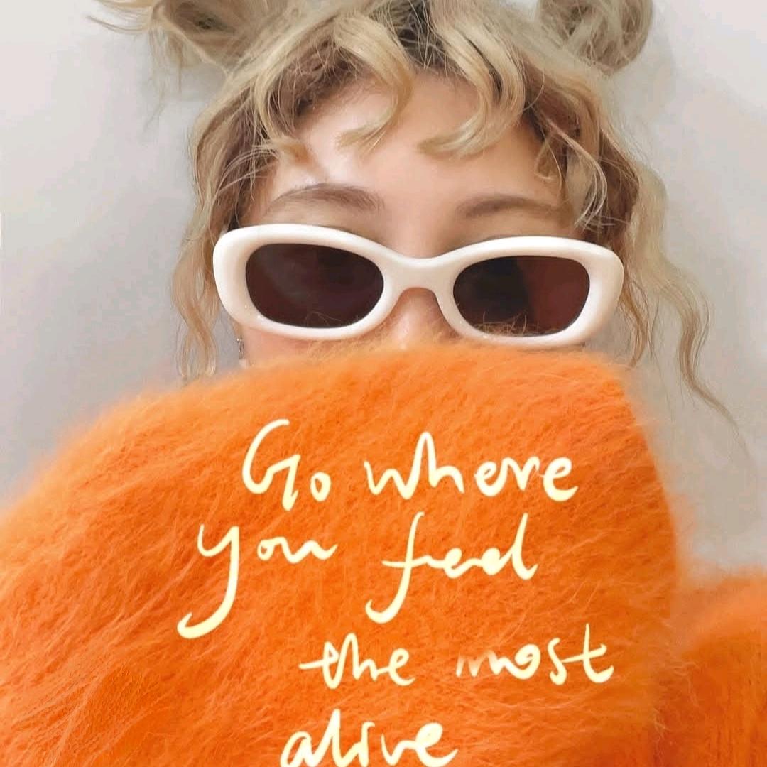 小不忍则卖大萌的Daisy