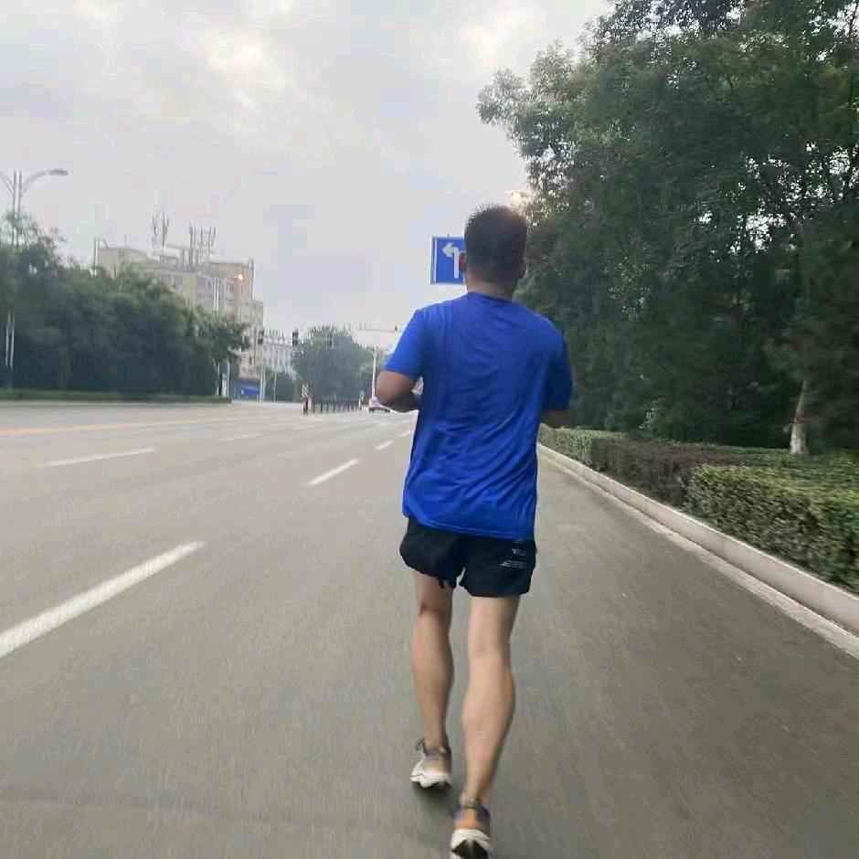 桥南铁艺   刘正