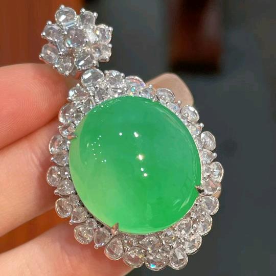 翡翠大师兄