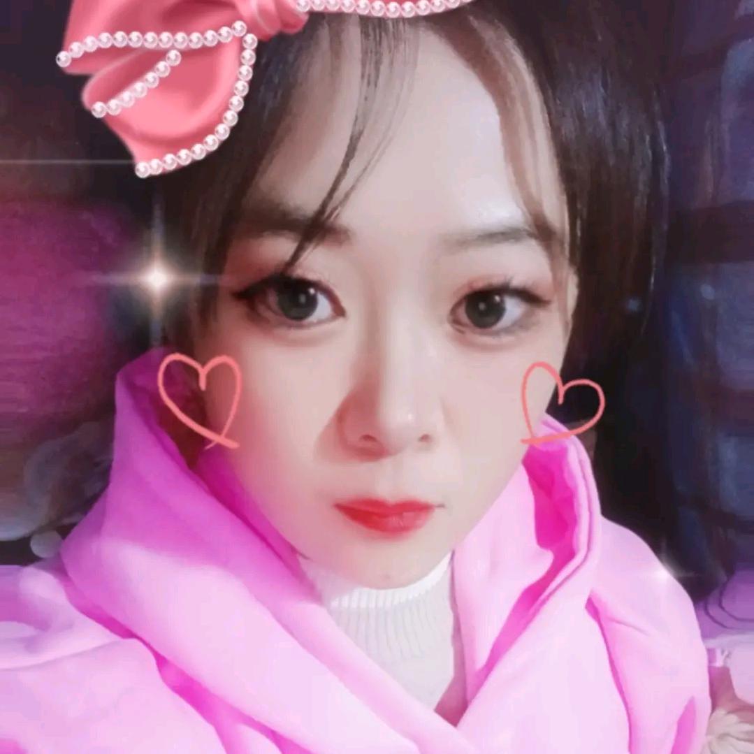 玲玲妹😜😜😜