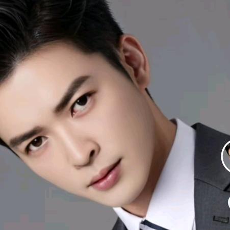 一桥轻雨一伞开